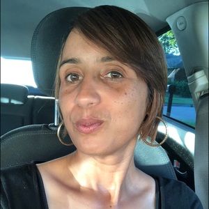 Meet your Posher, Jaye